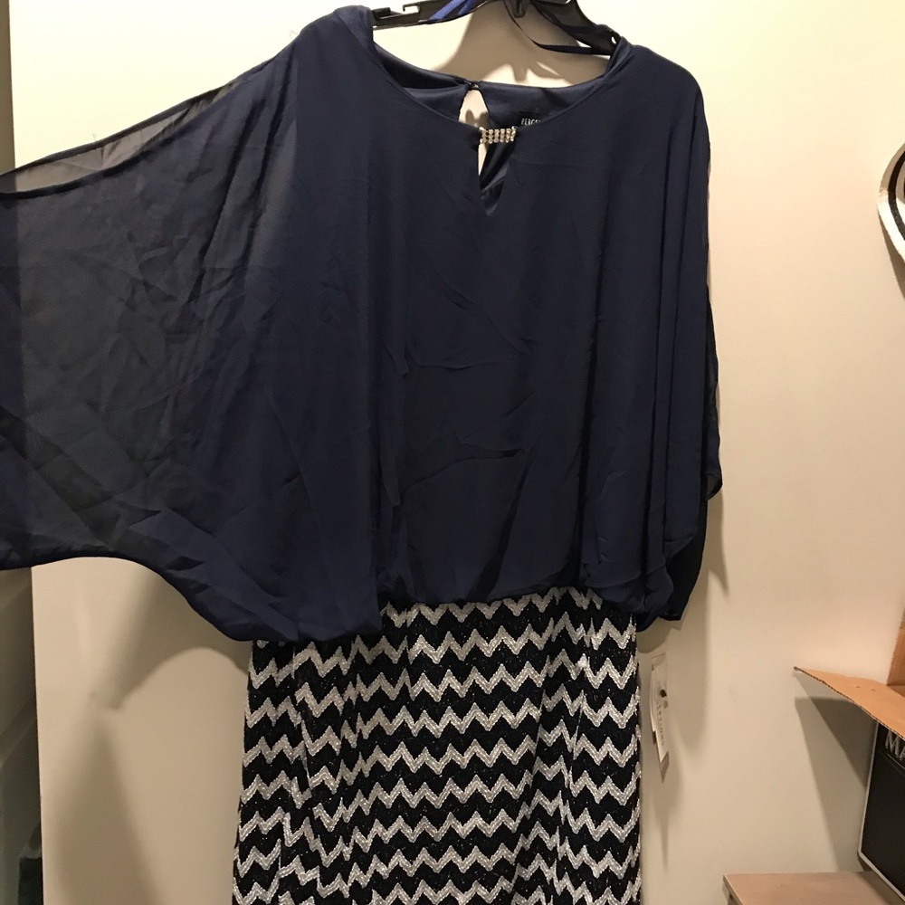 NWT Women’s plus formal style dress